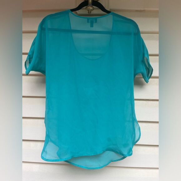 Aqua turquoise short sleeved sheer, high low blouse, size Small - Picture 3 of 6